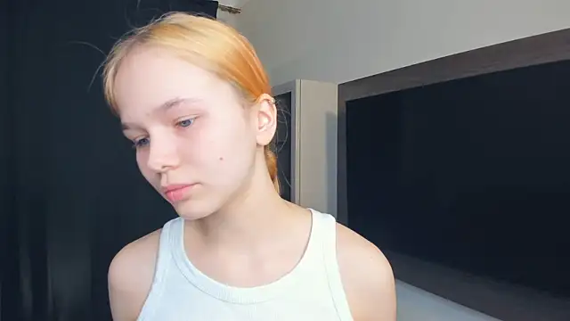 OwlLynn online show from 03/22/26, 08:40