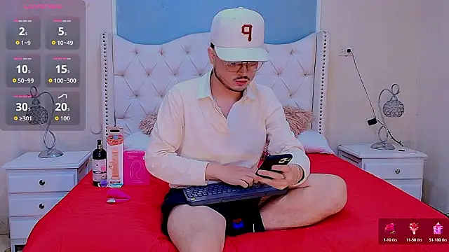 Snapshot of Salvattore_Muller chatting on 03/02/26, 07:10 Salvattore Muller online show from 03/02/26, 07:10