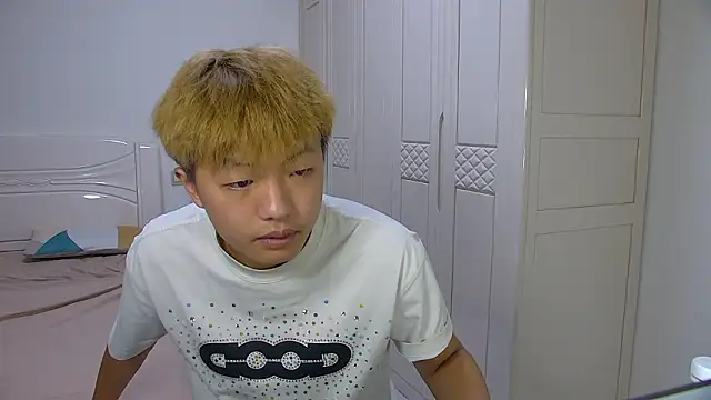 Chocolates-001 online show from 03/14/26, 05:24