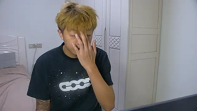 Chocolates-001 online show from 03/20/26, 10:09