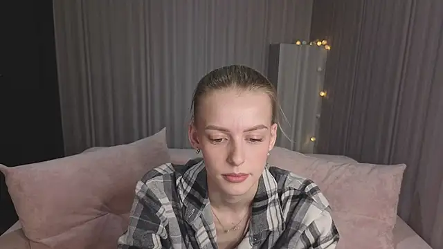 kittie like18 online show from 02/05/26, 01:10