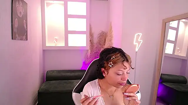 melodyy as online show from 02/26/26, 12:26