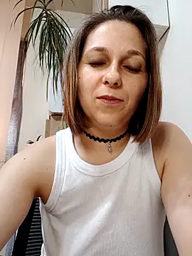 AdaJoy online show from 03/08/26, 02:10