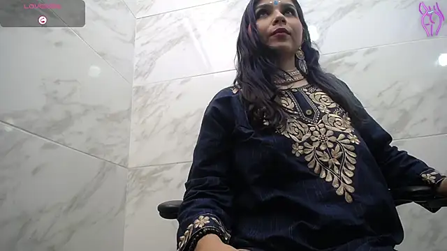 jasmine700141 online show from 04/04/26, 07:11