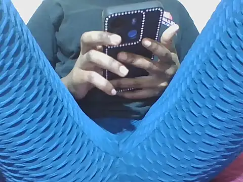 Littlemistress24 online show from 02/24/26, 06:06