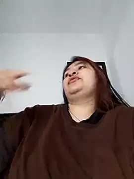 Snapshot of LauraHorny69 chatting on 01/17/26, 01:49 LauraHorny69 online show from 01/17/26, 01:49