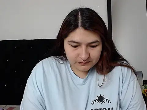 Snapshot of LauraHorny69 chatting on 02/08/26, 01:36 LauraHorny69 online show from 02/08/26, 01:36