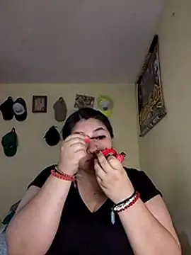 LauraHorny69 online show from 05/07/26, 10:26