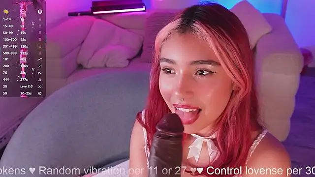 Dakota velvet  online show from 02/23/26, 12:24