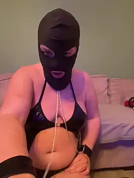 cochonnesoumise59 online show from 02/28/26, 09:38