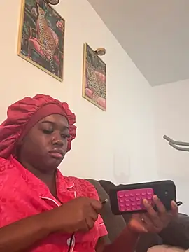 Snapshot of icelyne_2001 chatting on 03/02/26, 04:25 icelyne 2001 online show from 03/02/26, 04:25