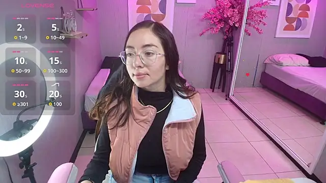 Veronica miiller online show from 04/24/26, 07:49
