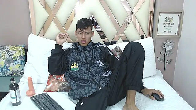 Astaroth Grigori online show from 04/16/26, 07:25