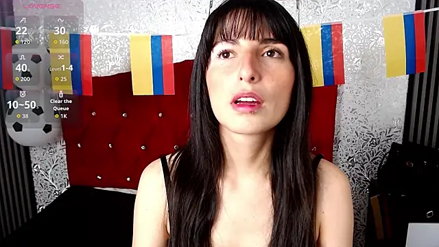 MiaVelasquez01 online show from 06/23/26, 04:05