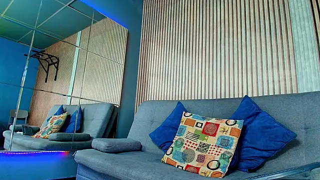 Vans Ross online show from 03/17/26, 07:50