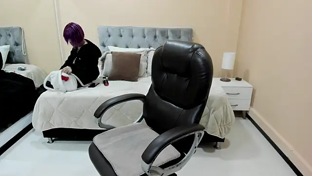 Bela Craxkerr online show from 02/15/26, 11:52