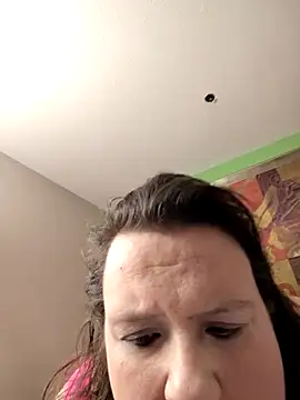 luvbug28 online show from 03/09/26, 03:10