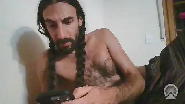 Snapshot of aircum99 chatting on 01/17/26, 05:12 aircum99 online show from 01/17/26, 05:12