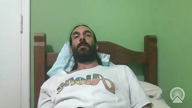 Snapshot of aircum99 chatting on 02/09/26, 04:38 aircum99 online show from 02/09/26, 04:38