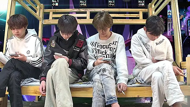 xiaohuangren01 online show from 03/15/26, 12:49