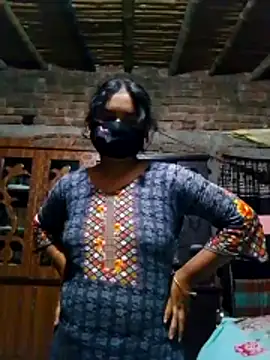 Hot Sweeti online show from 04/01/26, 01:52