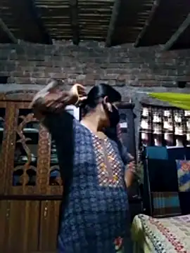 Hot Sweeti online show from 04/06/26, 09:21