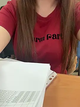 Snapshot of Donna9696 chatting on 03/17/26, 01:21 Donna9696 online show from 03/17/26, 01:21