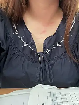 Snapshot of Donna9696 chatting on 04/03/26, 01:58 Donna9696 online show from 04/03/26, 01:58