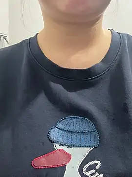 Snapshot of Donna9696 chatting on 04/05/26, 03:04 Donna9696 online show from 04/05/26, 03:04