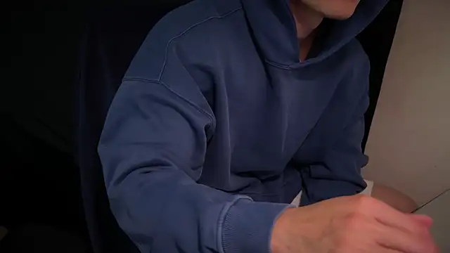 hao105 online show from 02/14/26, 03:53