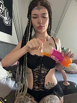 demonLamia online show from 07/23/26, 02:15