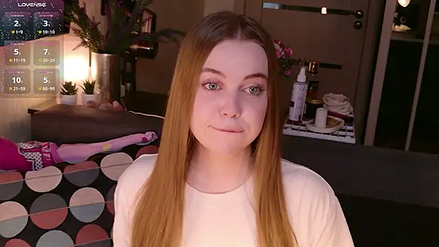 bratwifelina online show from 03/19/26, 07:12