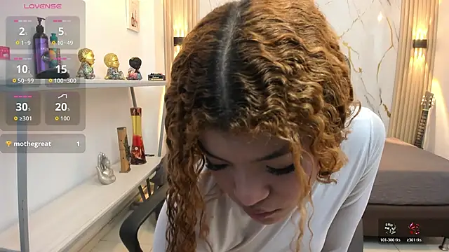 Zoey Taylor07 online show from 04/24/26, 01:02