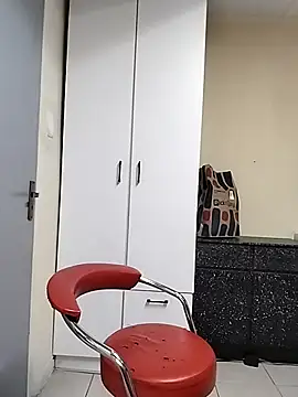 Snapshot of LUNAARXO1 chatting on 02/08/26, 12:14 LUNAARXO1 online show from 02/08/26, 12:14