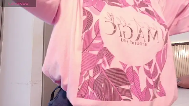 Scarlet Vixen  online show from 03/03/26, 01:28