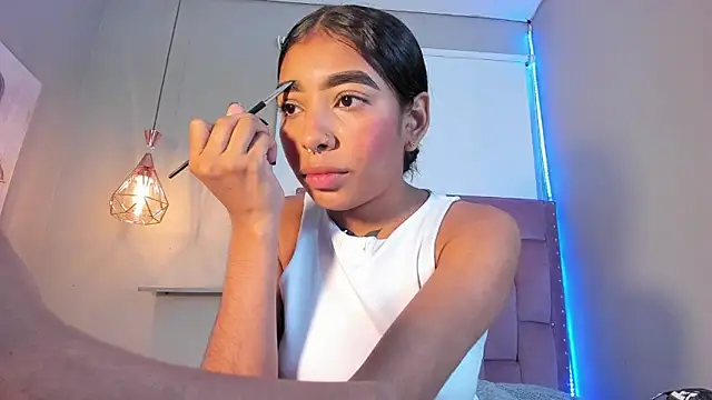 Scarlet Vixen  online show from 03/30/26, 12:50