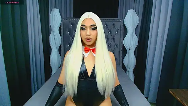 Clea Moore online show from 02/06/26, 03:00