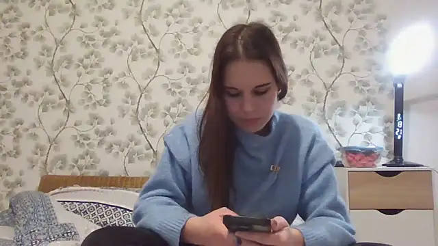 Snapshot of NyraLuna chatting on 02/04/26, 08:58 NyraLuna online show from 02/04/26, 08:58