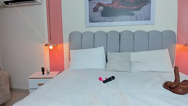 EmmaBoyd online show from 02/27/26, 12:05