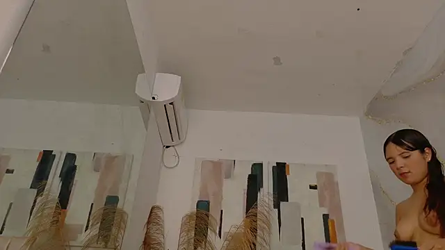 sofia laverde online show from 04/20/26, 06:31