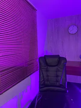 elodie rouge online show from 02/12/26, 04:40