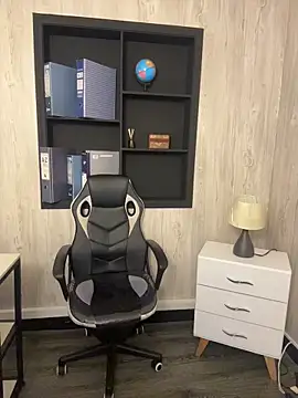 elodie rouge online show from 03/12/26, 12:33