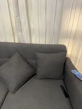 elodie rouge online show from 04/01/26, 01:41