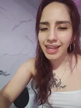 elodie rouge online show from 04/10/26, 03:23