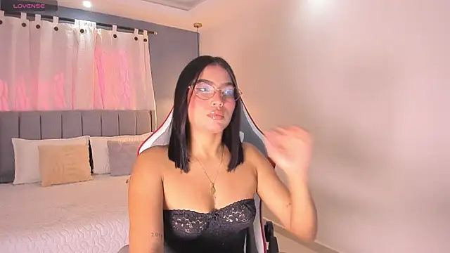 valentina Noa online show from 06/02/26, 12:40