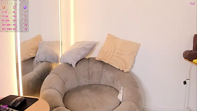 valentina Noa online show from 06/20/26, 12:52