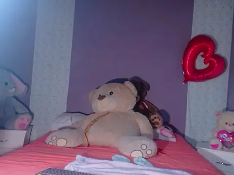 PaulinaWilliams online show from 02/18/26, 06:26