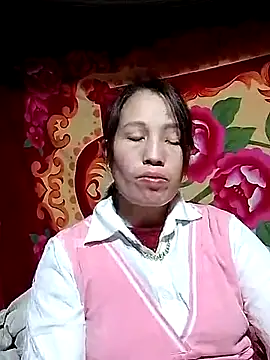 Gummiesu online show from 02/04/26, 06:52