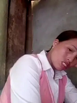 Gummiesu online show from 02/16/26, 06:31