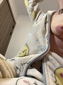 Cheating-wife online show from 03/08/26, 12:09